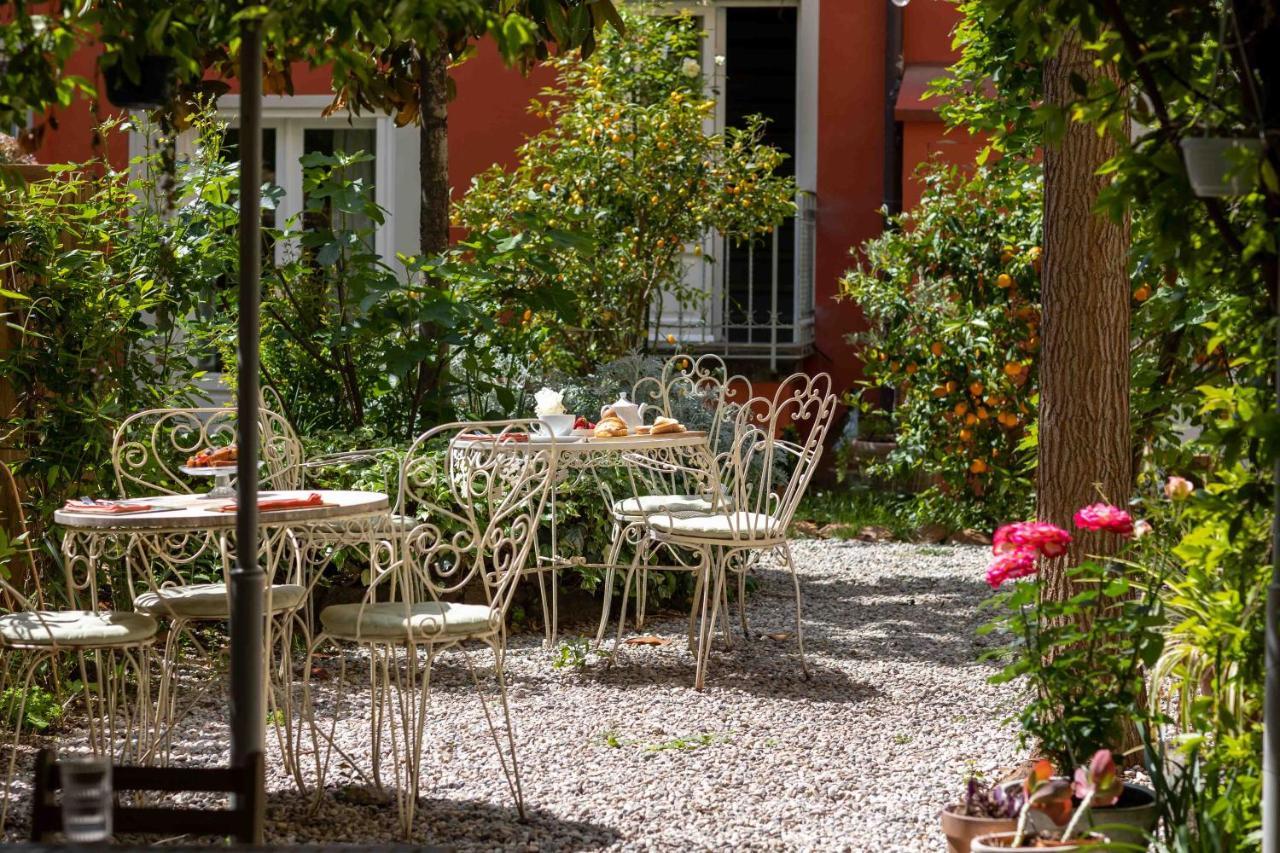 Secret Garden Firenze B&B Bagian luar foto