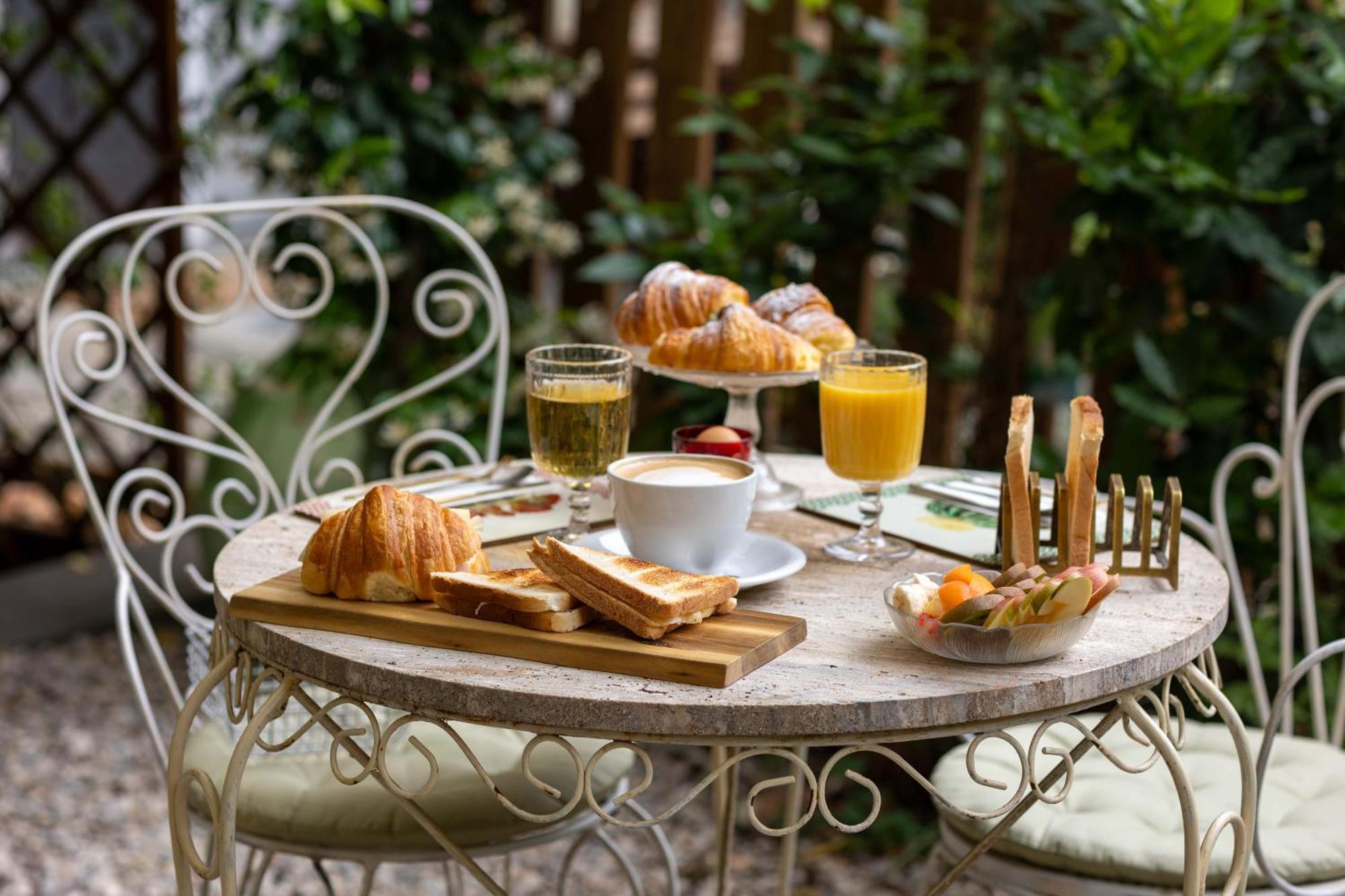 Secret Garden Firenze B&B Bagian luar foto